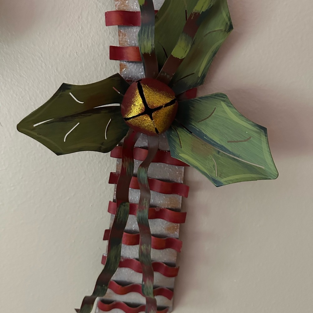 Metal Candycane with Glitter for your wall or door. - Picture 3 of 6